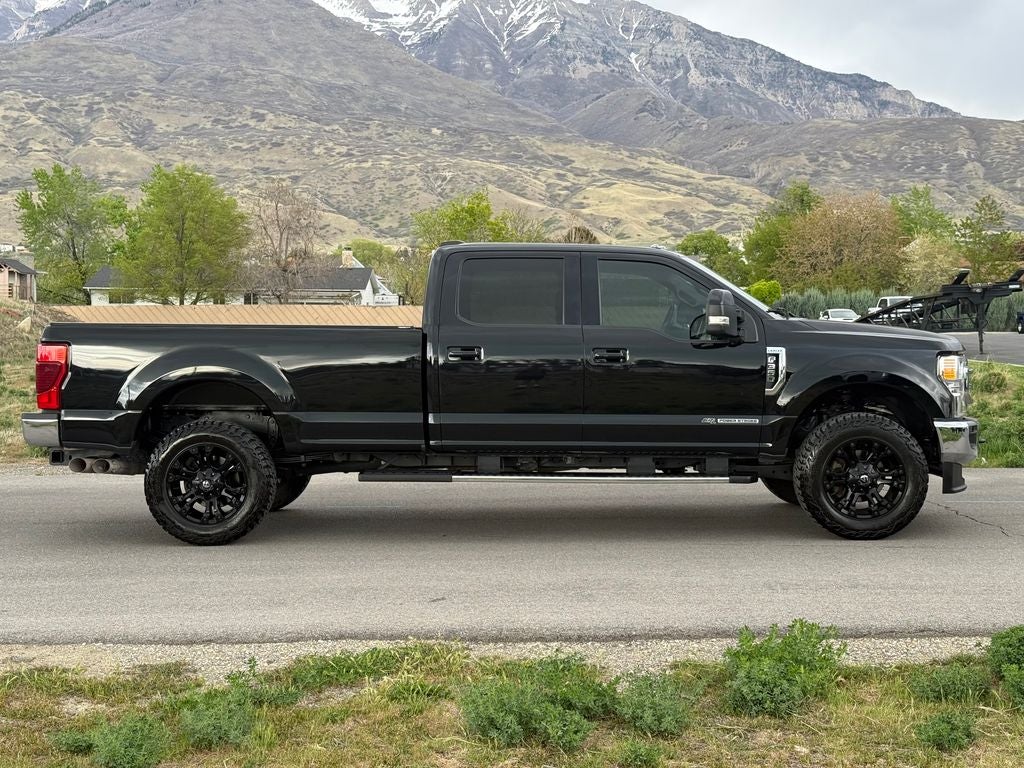 2022 Ford F-350SD Lariat