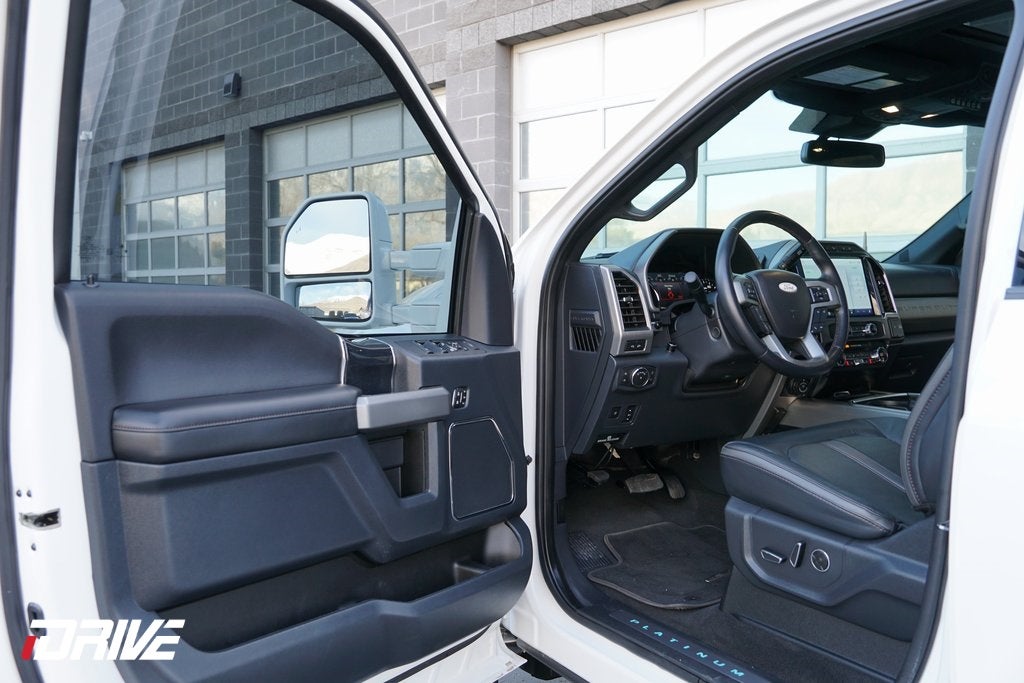 2022 Ford F-350SD Platinum
