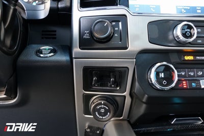 2022 Ford F-350SD Platinum