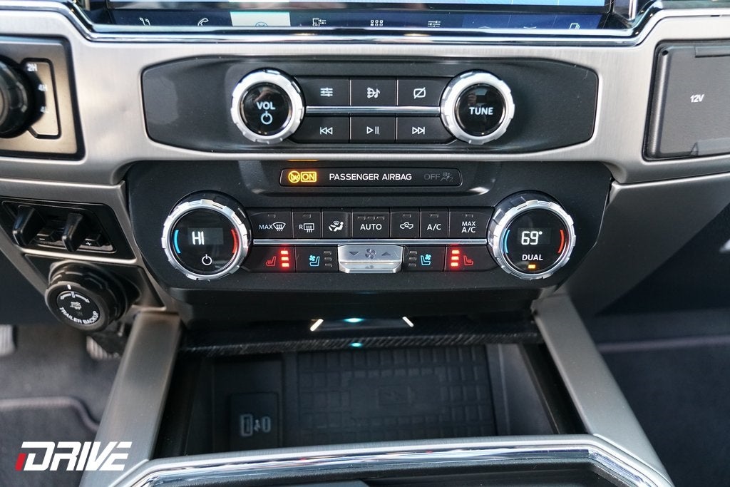 2022 Ford F-350SD Platinum