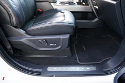 2022 Ford F-350SD Platinum