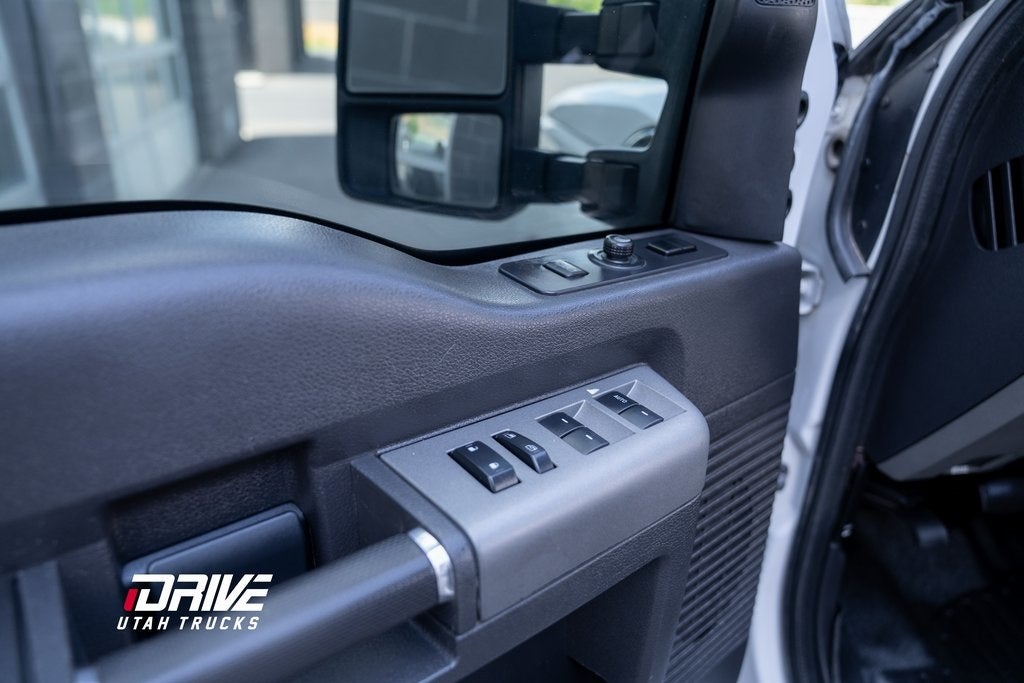 2012 Ford F-350SD Lariat