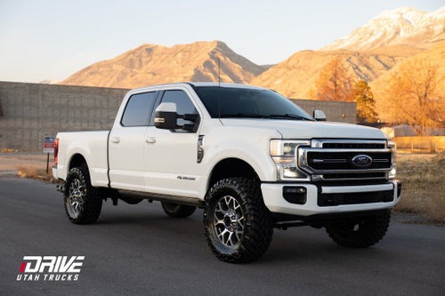 2022 Ford F-350SD Lariat