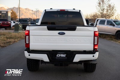 2022 Ford F-350SD Lariat