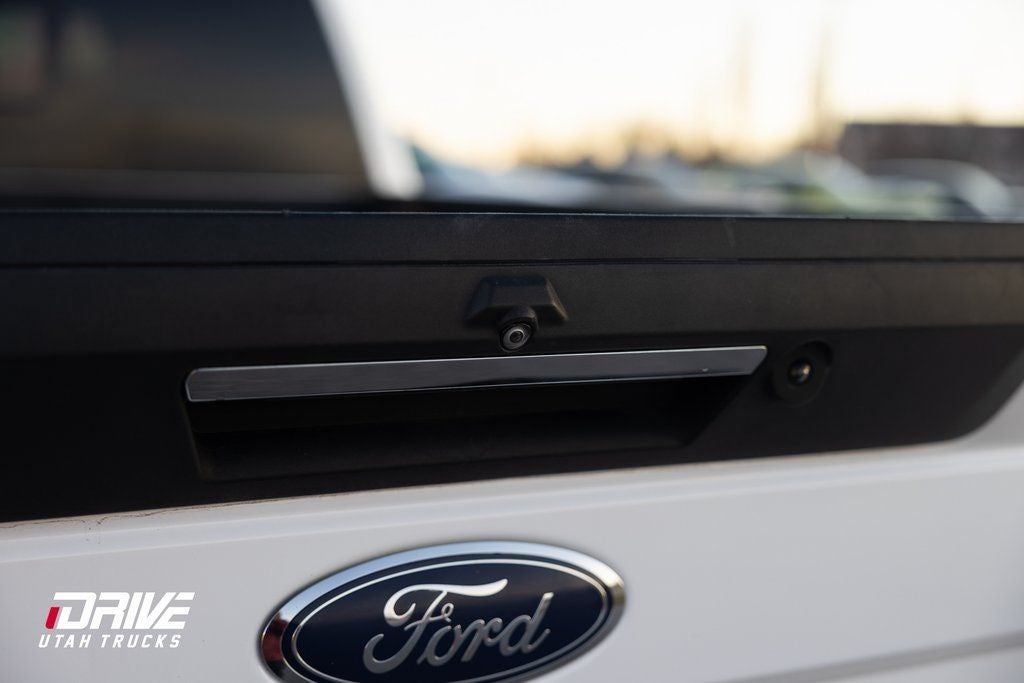 2022 Ford F-350SD Lariat