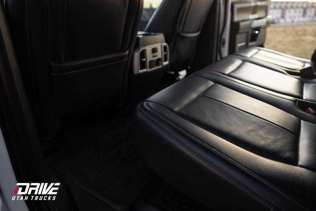 2022 Ford F-350SD Lariat