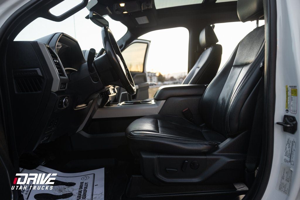 2022 Ford F-350SD Lariat