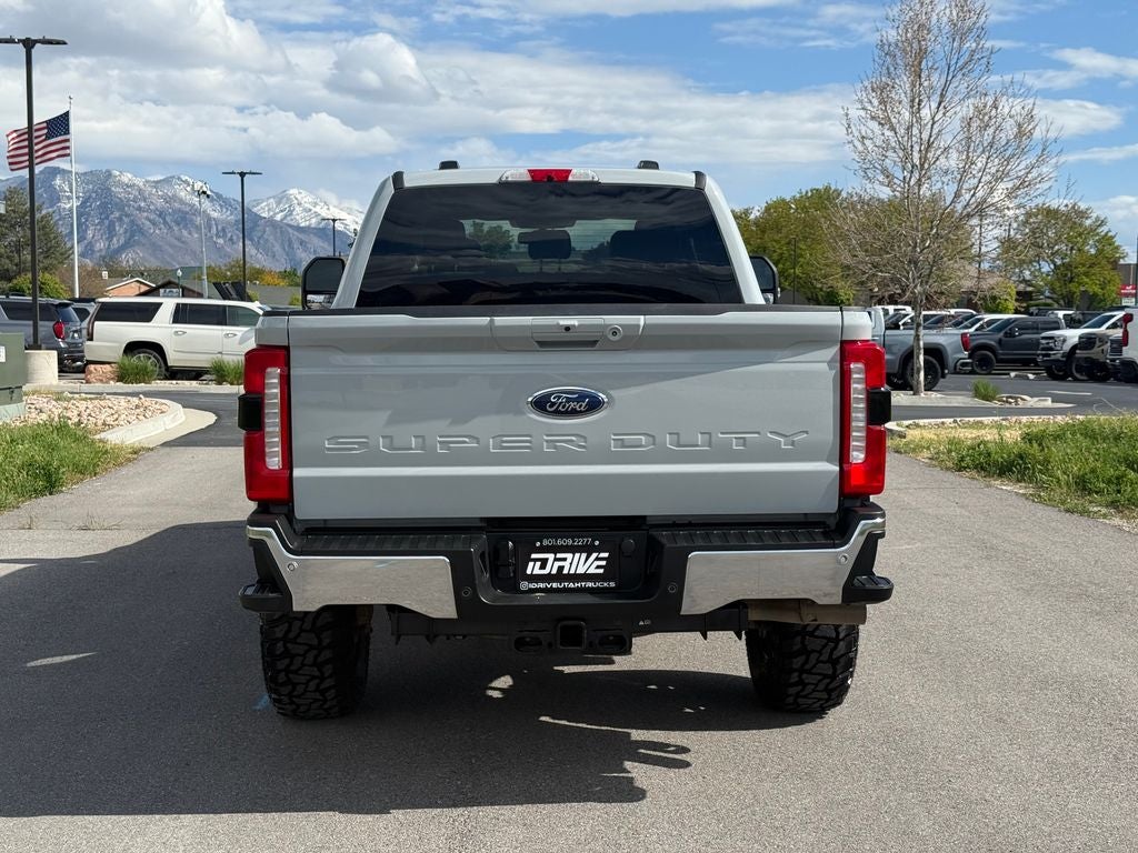 2025 Ford F-350SD Lariat