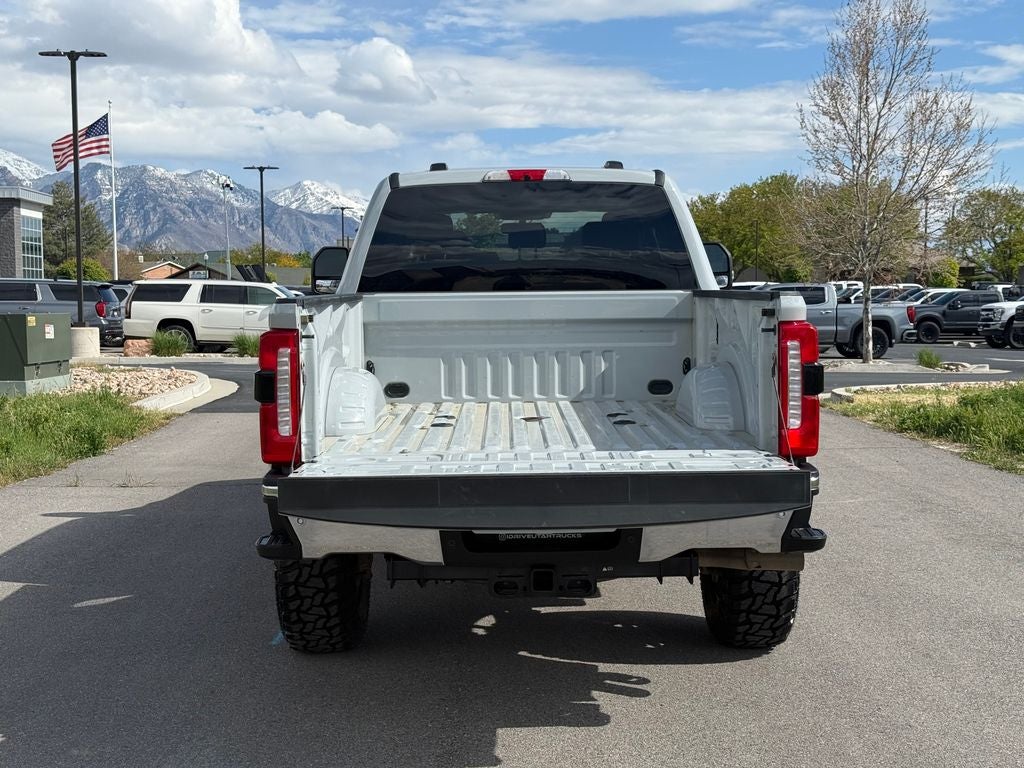 2025 Ford F-350SD Lariat