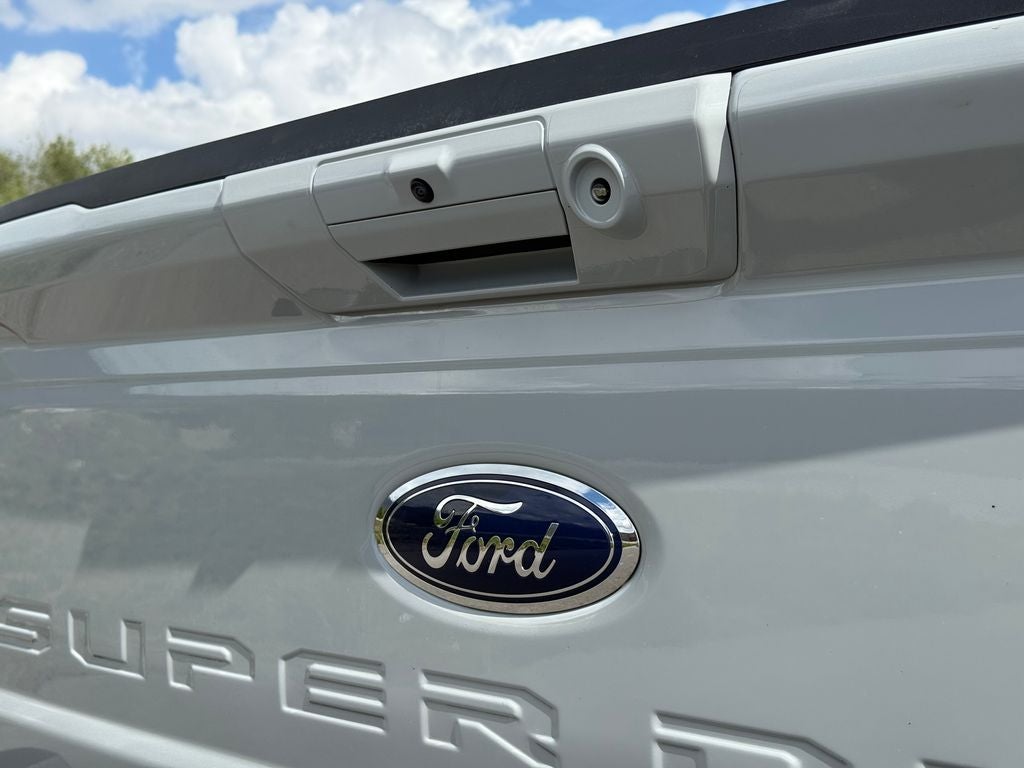 2025 Ford F-350SD Lariat