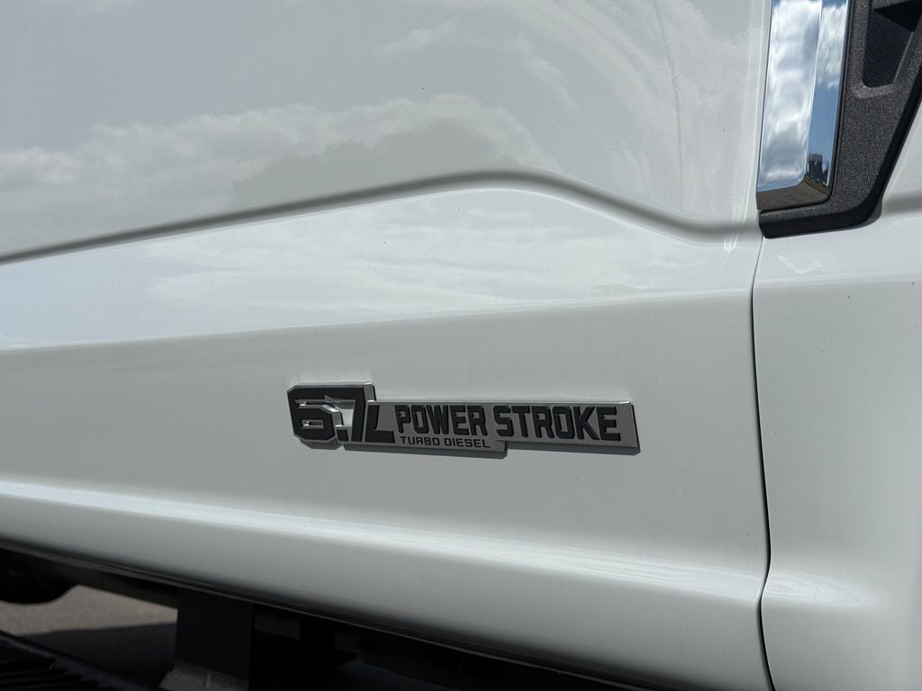 2025 Ford F-350SD Lariat