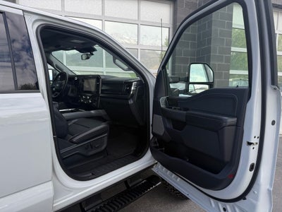 2025 Ford F-350SD Lariat