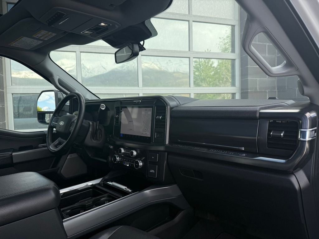 2025 Ford F-350SD Lariat