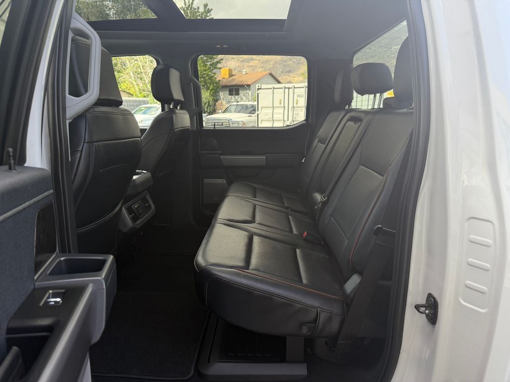 2025 Ford F-350SD Lariat