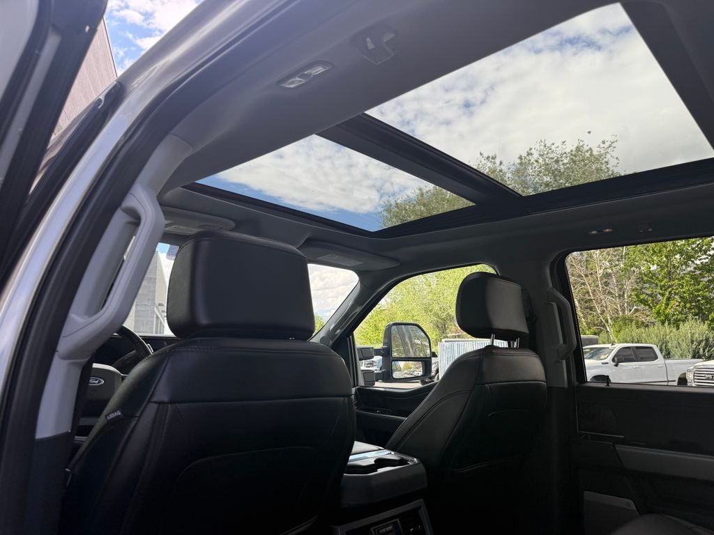 2025 Ford F-350SD Lariat