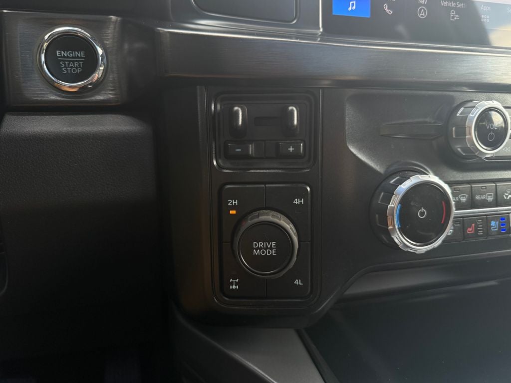 2025 Ford F-350SD Lariat