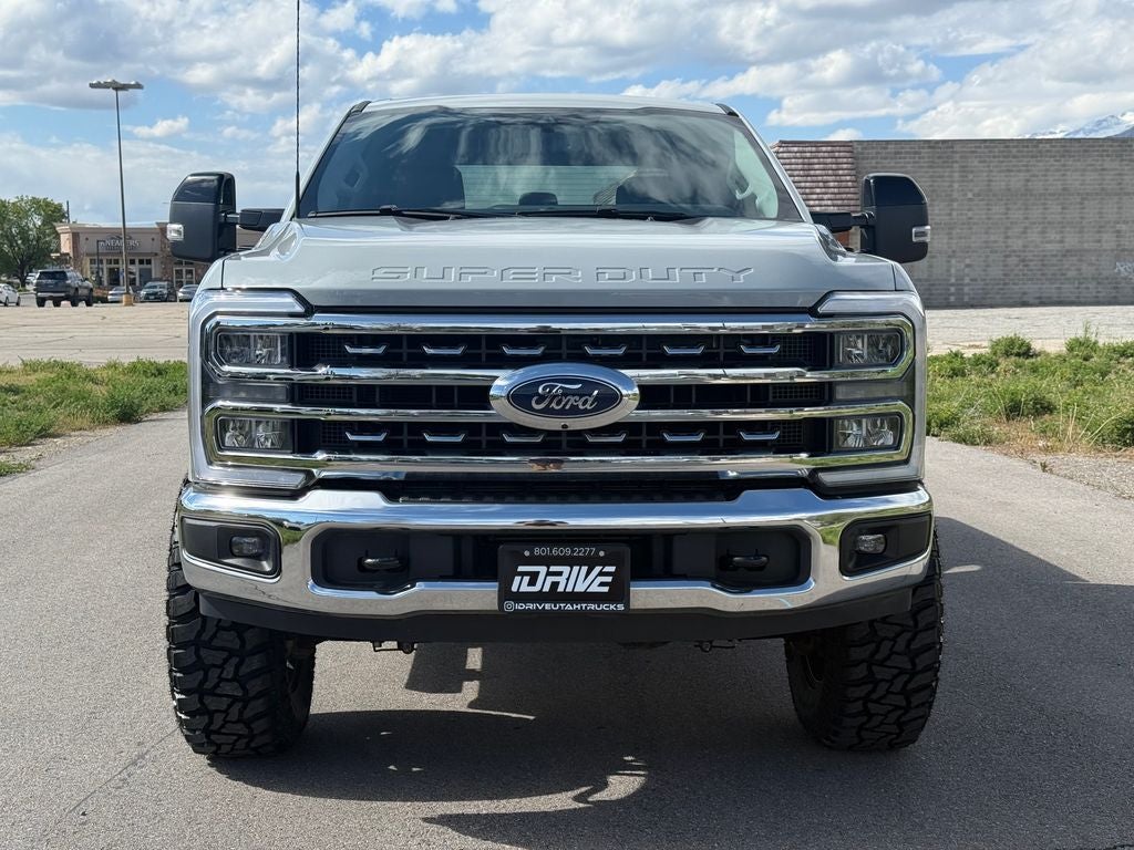 2025 Ford F-350SD Lariat