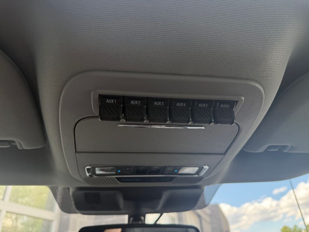2025 Ford F-350SD Lariat