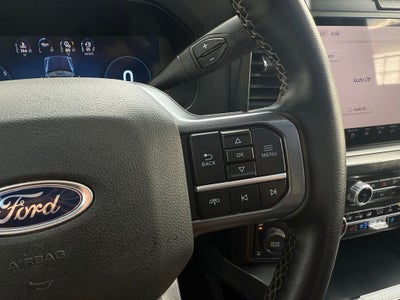 2025 Ford F-350SD Lariat