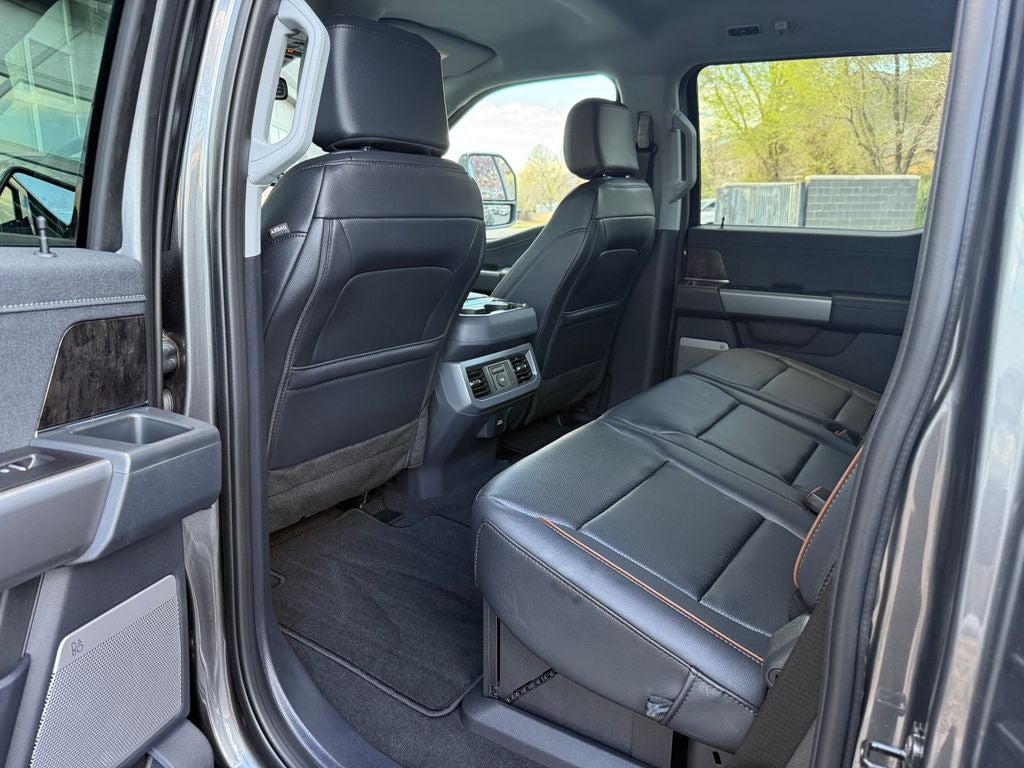 2026 Ford F-350SD Lariat DRW