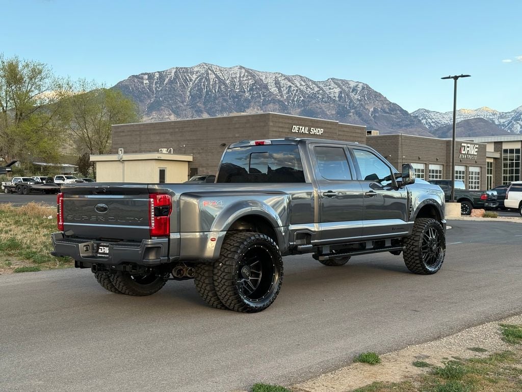 2026 Ford F-350SD Lariat DRW