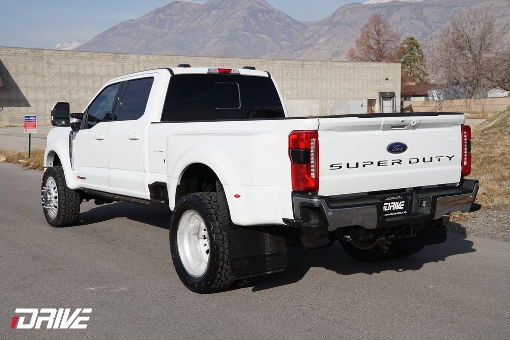 2023 Ford F-450SD Lariat DRW