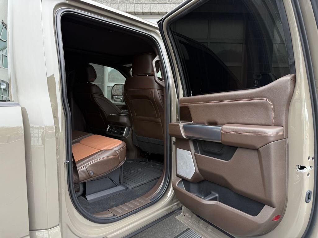 2026 Ford F-450SD King Ranch DRW