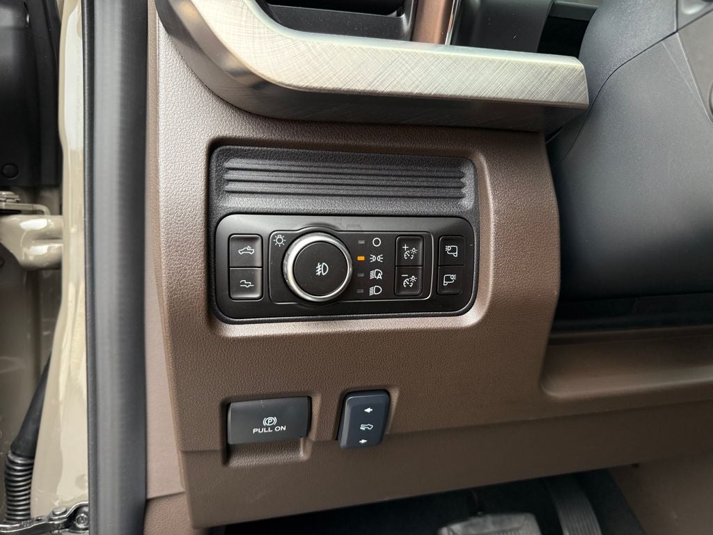 2026 Ford F-450SD King Ranch DRW