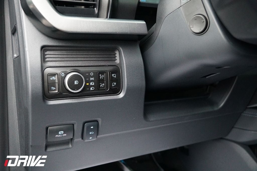 2026 Ford F-450SD Platinum DRW