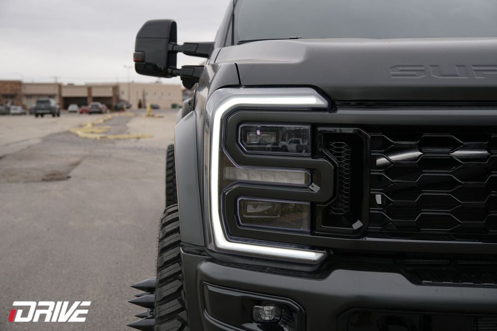 2026 Ford F-450SD Platinum DRW