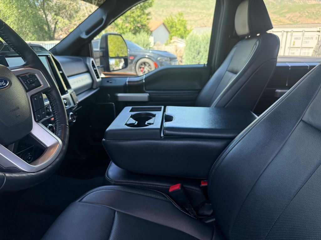 2022 Ford F-450SD Lariat DRW