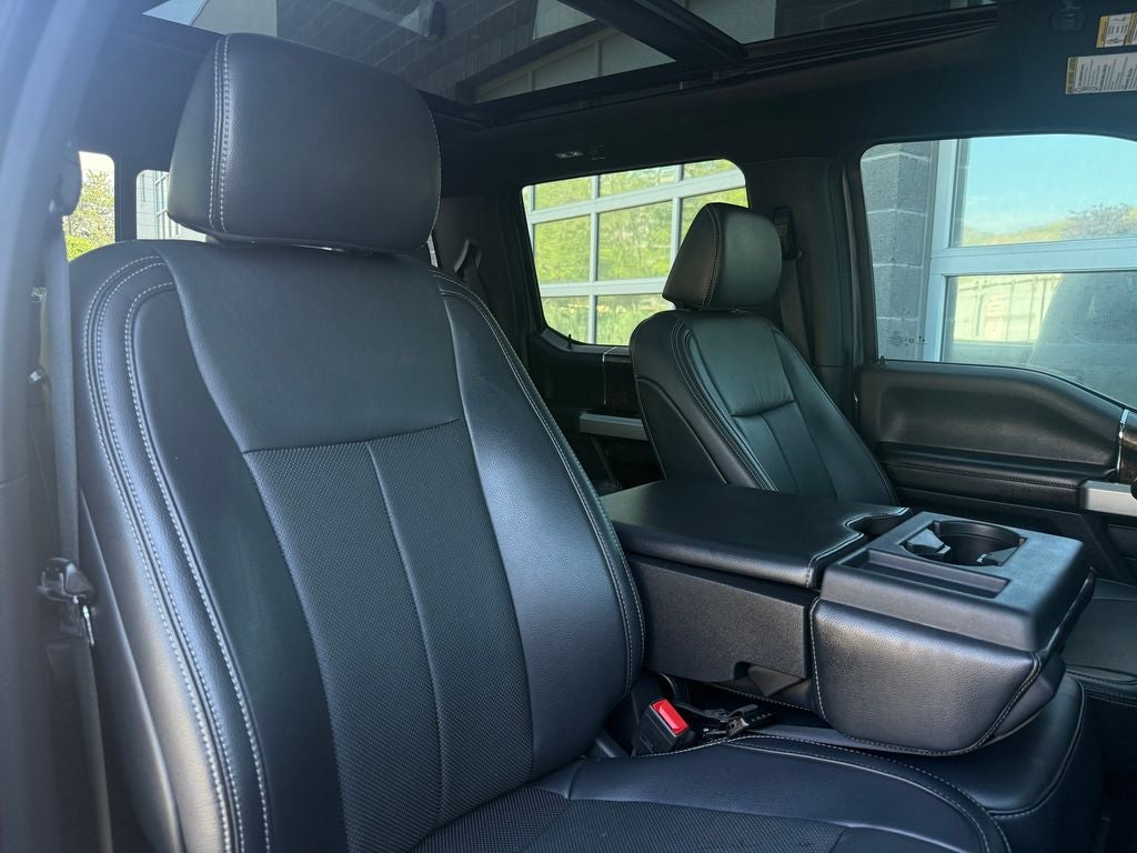 2022 Ford F-450SD Lariat DRW