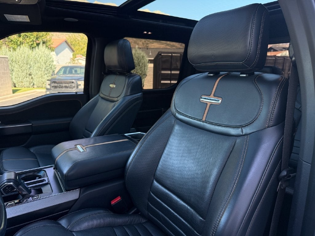 2022 Ford F-150 Platinum