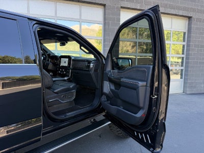 2022 Ford F-150 Platinum