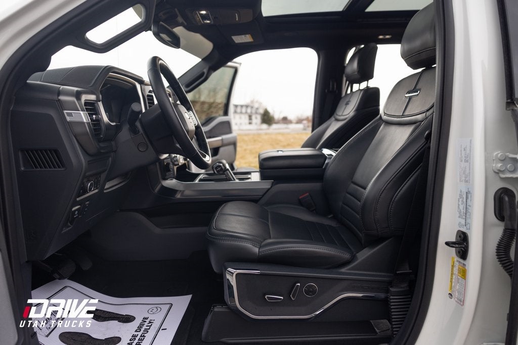 2025 Ford F-150 Platinum