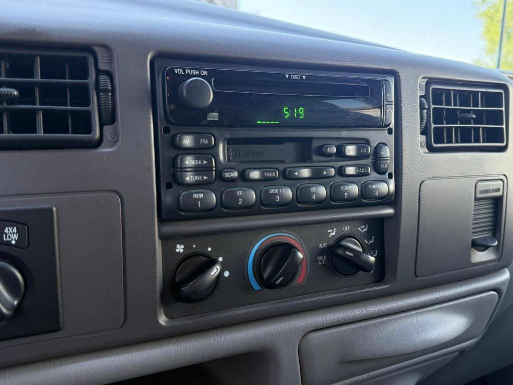 2001 Ford F-250SD Lariat