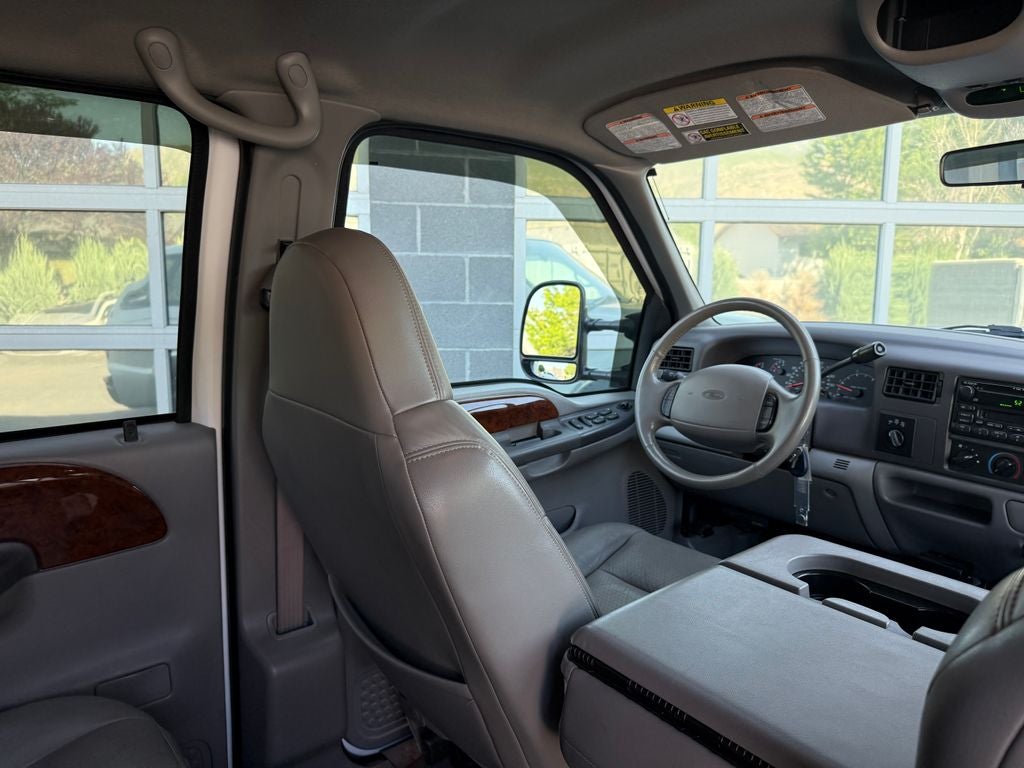 2001 Ford F-250SD Lariat
