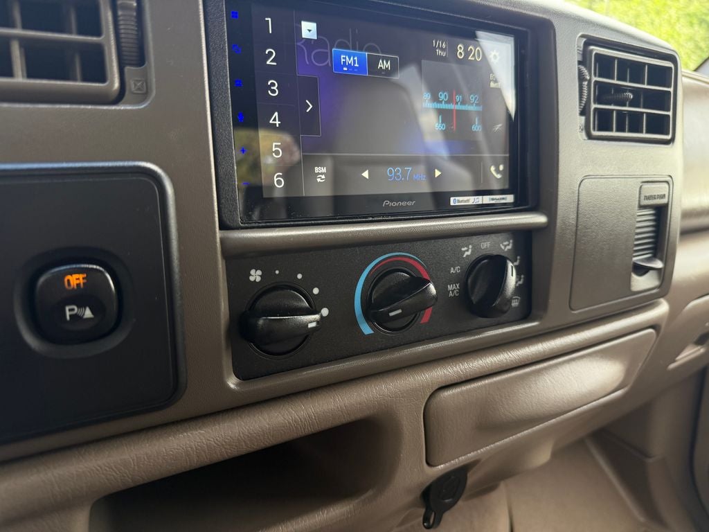 2004 Ford F-350SD XL