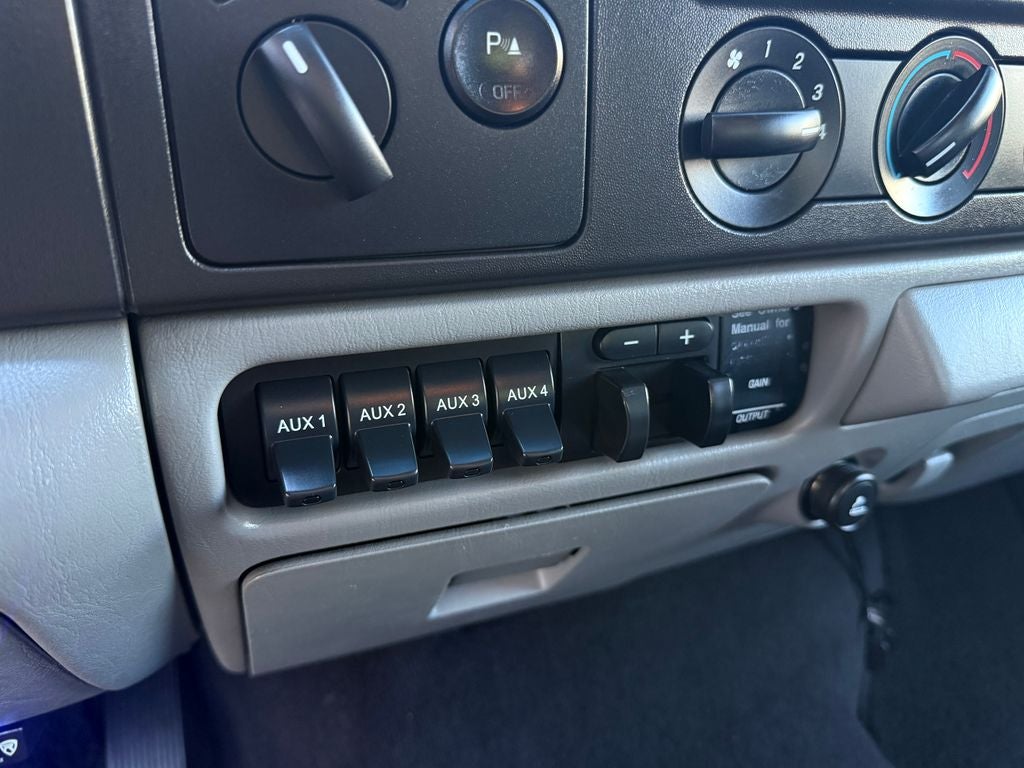 2006 Ford F-350SD XLT