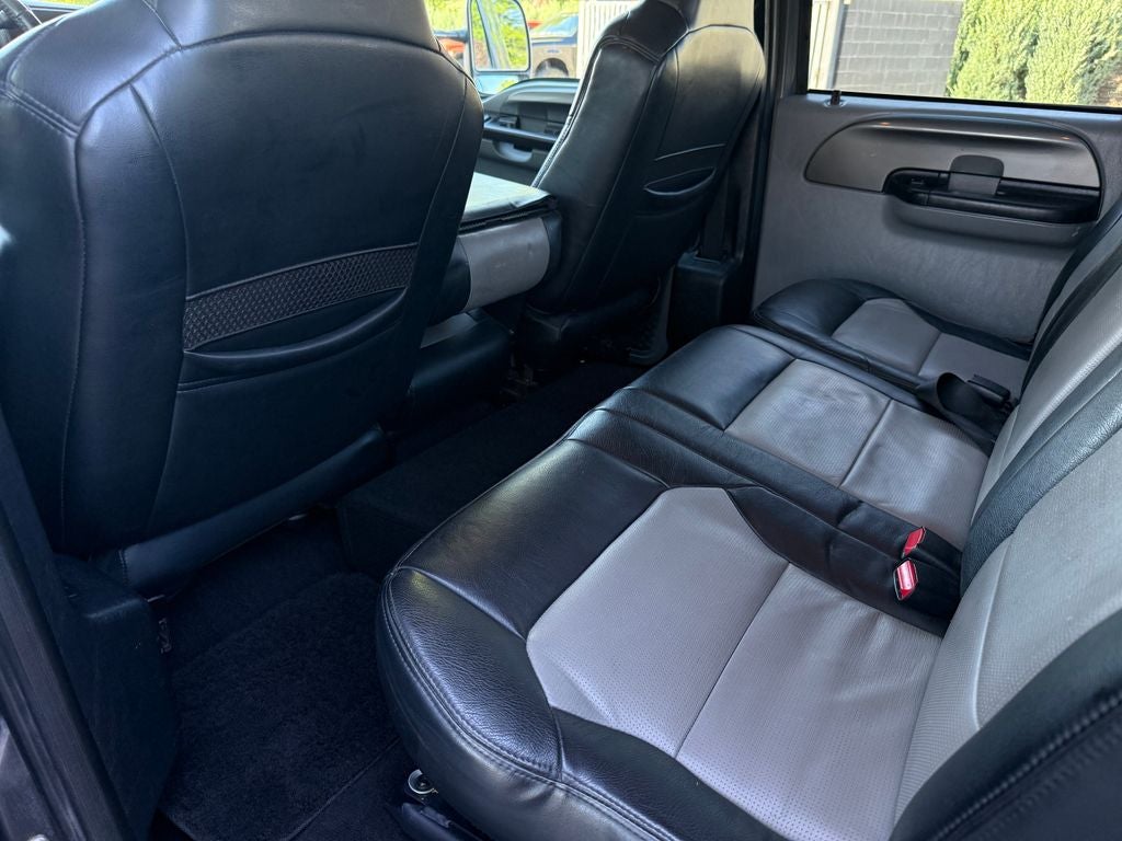 2006 Ford F-350SD XLT