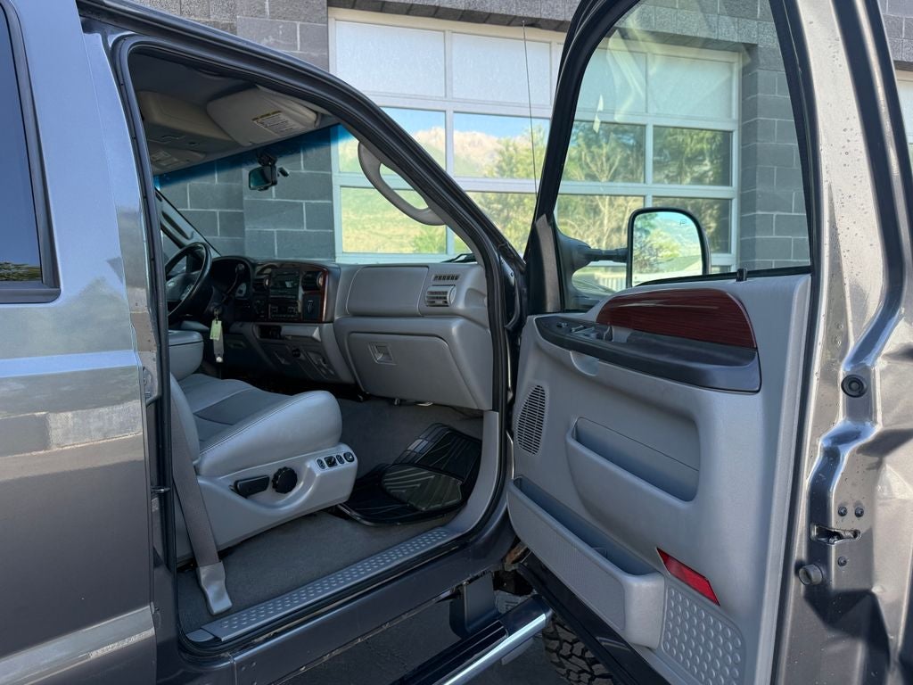 2007 Ford F-350SD Lariat