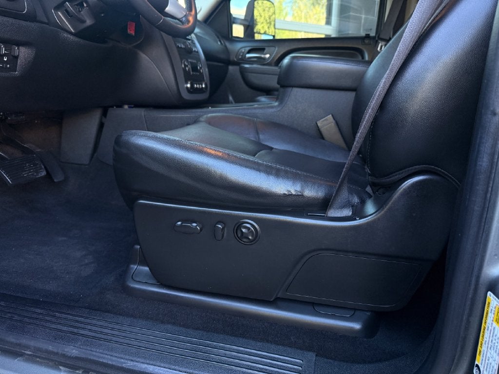 2014 Chevrolet Silverado 3500HD LTZ