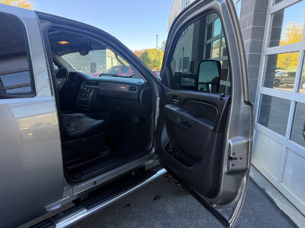 2014 Chevrolet Silverado 3500HD LTZ