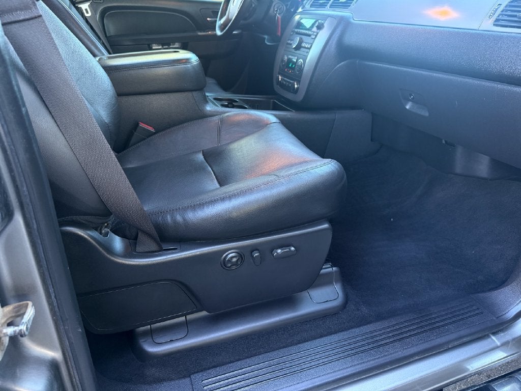 2014 Chevrolet Silverado 3500HD LTZ