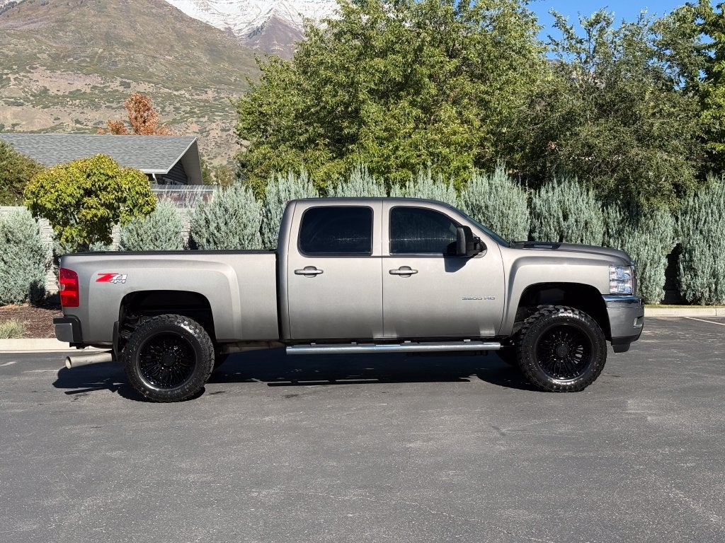 2014 Chevrolet Silverado 3500HD LTZ
