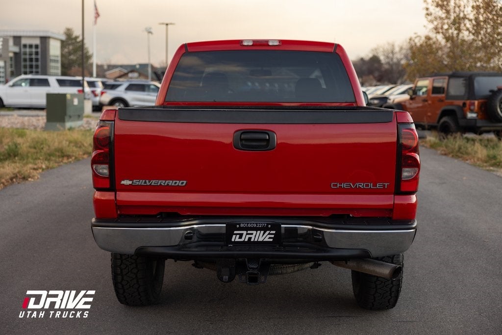 2004 Chevrolet Silverado 2500HD LS