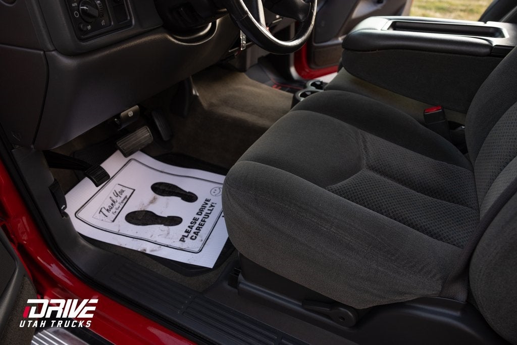 2004 Chevrolet Silverado 2500HD LS