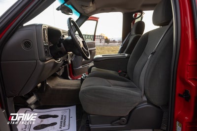2004 Chevrolet Silverado 2500HD LS