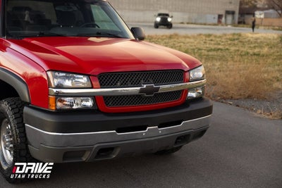 2004 Chevrolet Silverado 2500HD LS