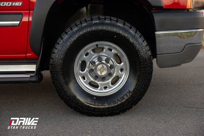 2004 Chevrolet Silverado 2500HD LS